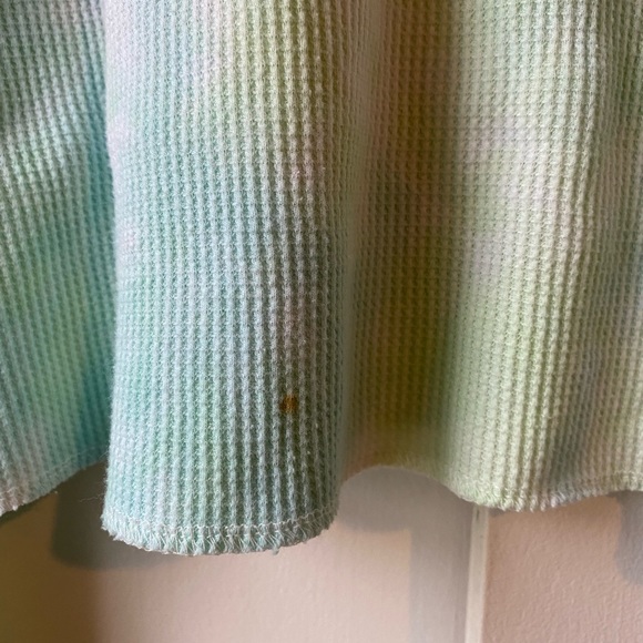 Blue Green Tie Dye Look Thermal Material XS Wild Fable Crop Top Waffle Knit - Picture 3 of 9